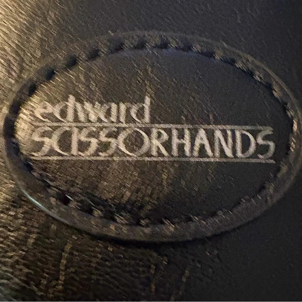 NEW Her Universe EDWARD SCISSORHANDS Black Faux Leather Studded Hobo Bag - Picture 4 of 9